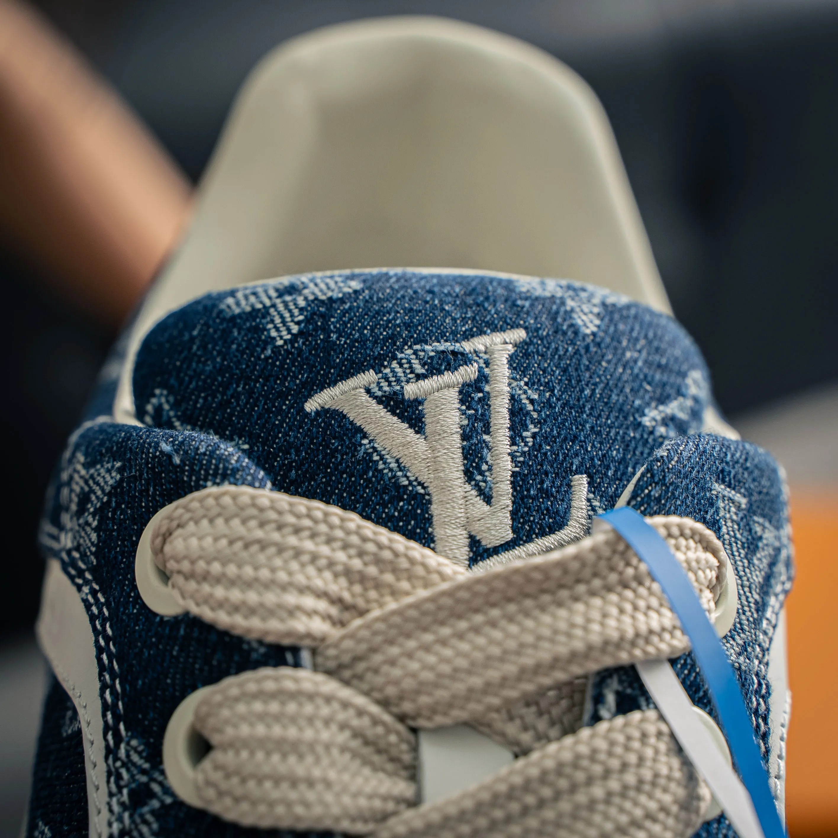 LV tilted ， Shoes，Sneakers， Shoes，Skate Shoes~~ Sneakers， LV Shoes ， Cushioning TPU Vuitton ，